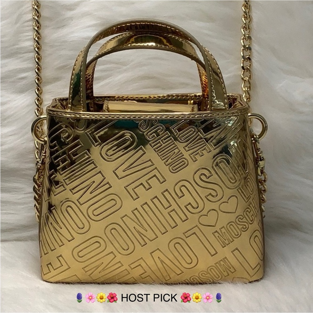 💛RARE FIND💛 LOVE MOSCHINO SMALL SATCHEL